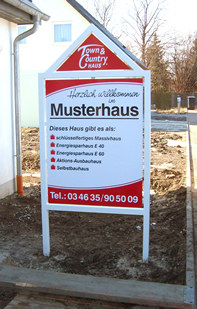 Schild Town & Country